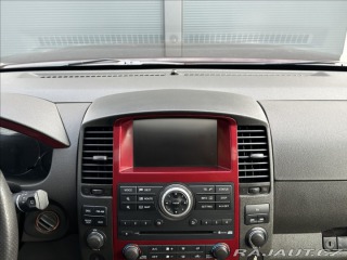 Nissan Pathfinder 3,0 DCI 231PS LE Executi 2011