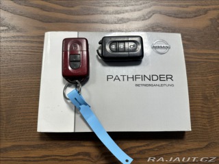 Nissan Pathfinder 3,0 DCI 231PS LE Executi 2011