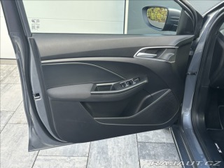 MG MG3 1,5 116PS Elegance 2025