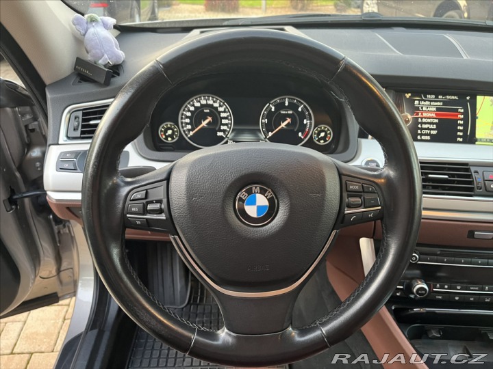 BMW 5 3,0 D 190kW GT GRAN TURIS 2015