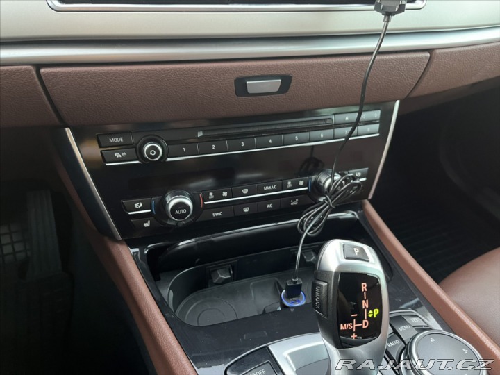 BMW 5 3,0 D 190kW GT GRAN TURIS 2015