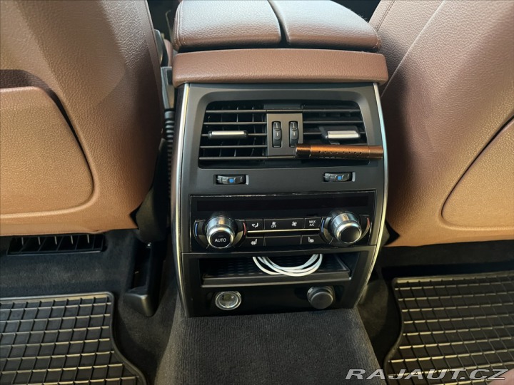 BMW 5 3,0 D 190kW GT GRAN TURIS 2015