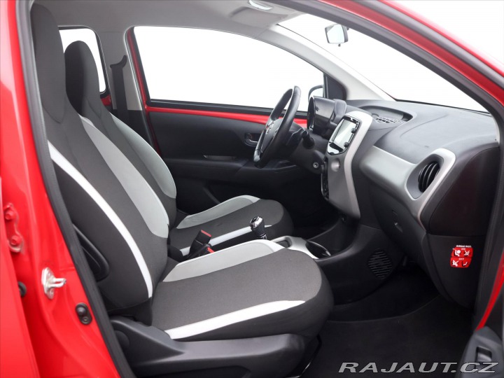 Toyota Aygo 1,0 VVT-i 51kW CZ Aut. Se 2018