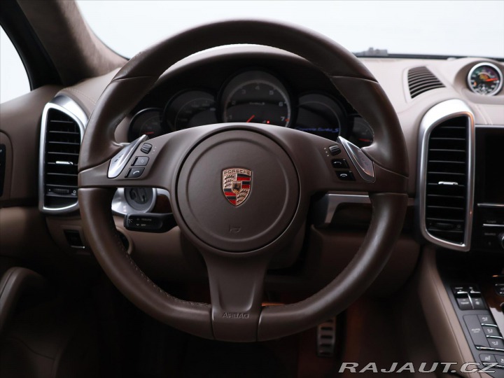 Porsche Cayenne 4.8 Turbo S 405kW DPH CZ 2013