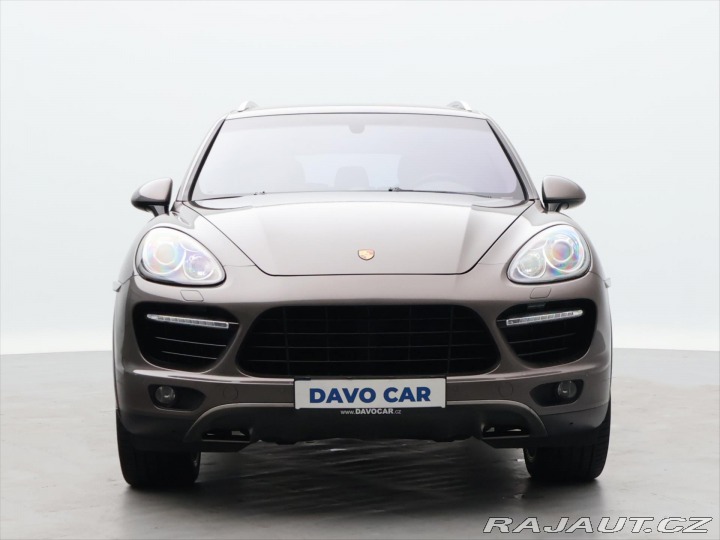 Porsche Cayenne 4.8 Turbo S 405kW DPH CZ 2013