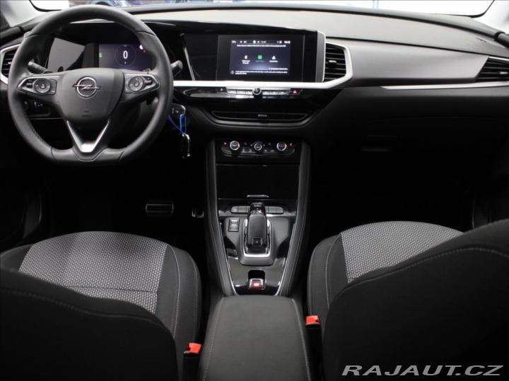 Opel Grandland 1,2 Turbo 96kW AT 1.maj.Č 2023