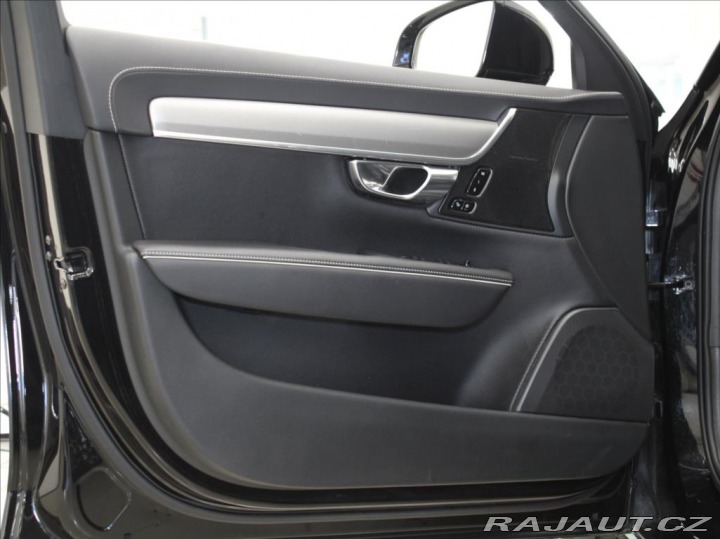 Volvo V90 2,0 T8 AWD PLUS Dark 59tk 2021