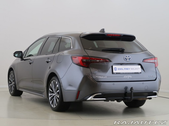 Toyota Corolla 1.8Hybrid,72KW,Style,Tažn 2024