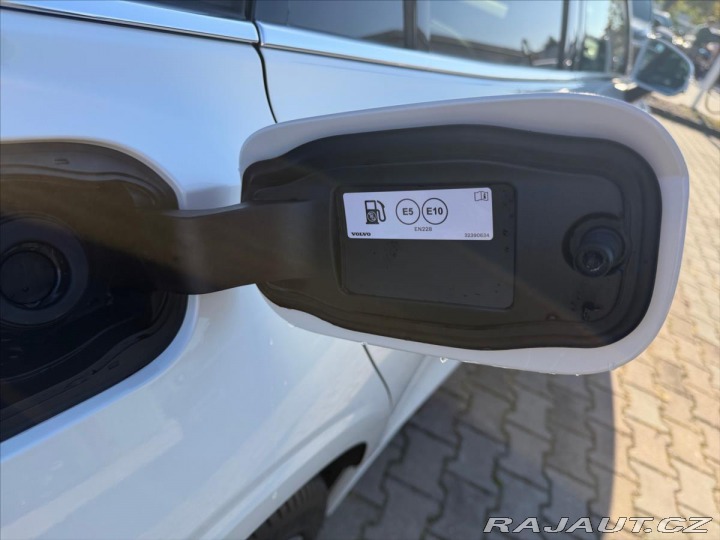 Volvo V60 2,0 V60 B4 Plus Bright 67 2026