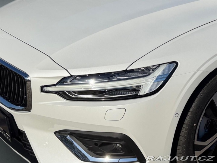 Volvo V60 2,0 V60 B4 Plus Bright 67 2026