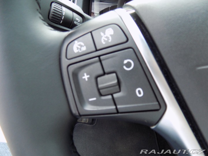 Volvo V60 2.0-D4/Inscription/LED/DP 2016