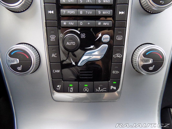 Volvo V60 2.0-D4/Inscription/LED/DP 2016