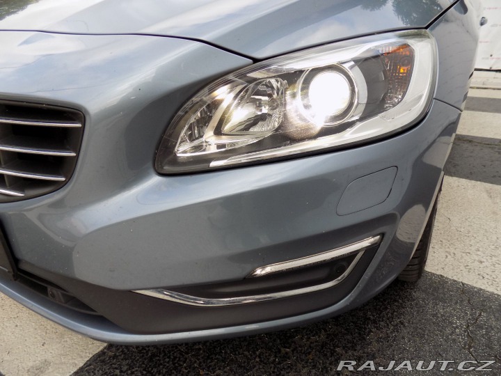 Volvo V60 2.0-D4/Inscription/LED/DP 2016