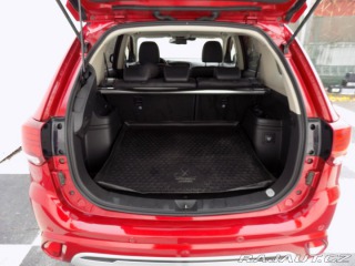 Mitsubishi Outlander 2.4 PHEV/4WD/1.Maj./LED/ 2021