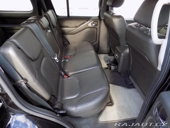 Nissan Pathfinder 2.5DCi/4x4/7.Míst/ 2008