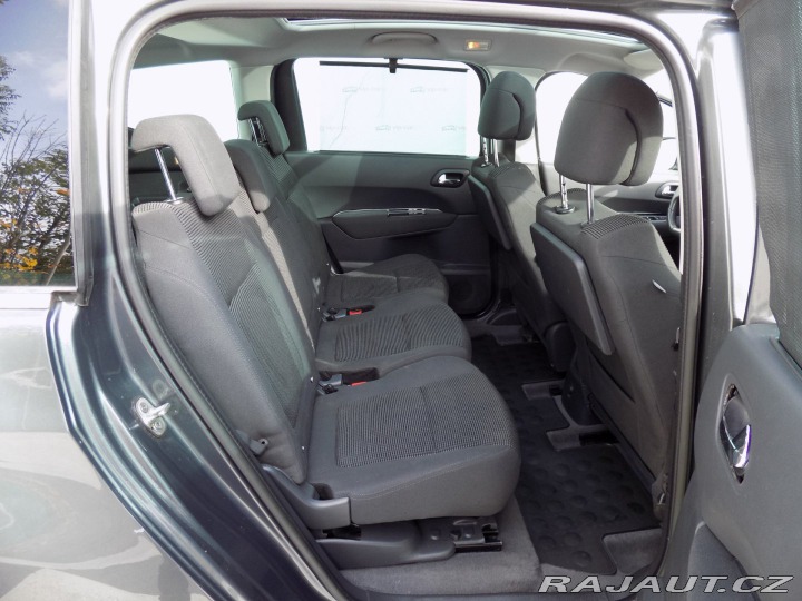 Peugeot 5008 1.6Ti/LED/PANO/Head-up/Kl 2014