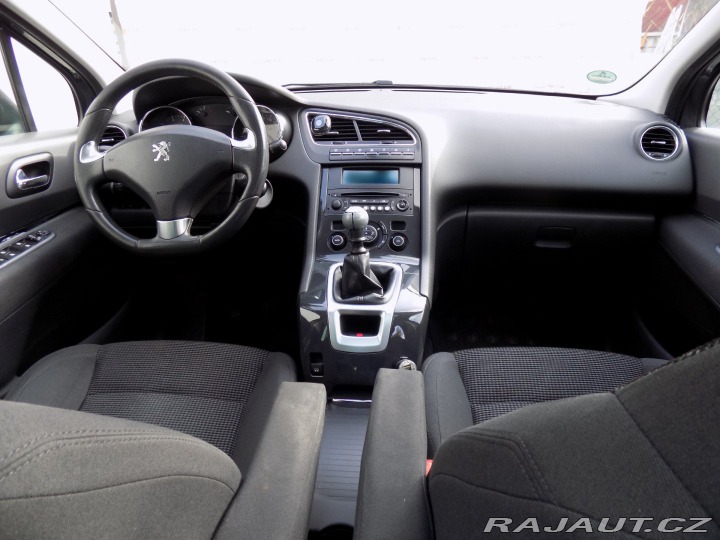 Peugeot 5008 1.6Ti/LED/PANO/Head-up/Kl 2014
