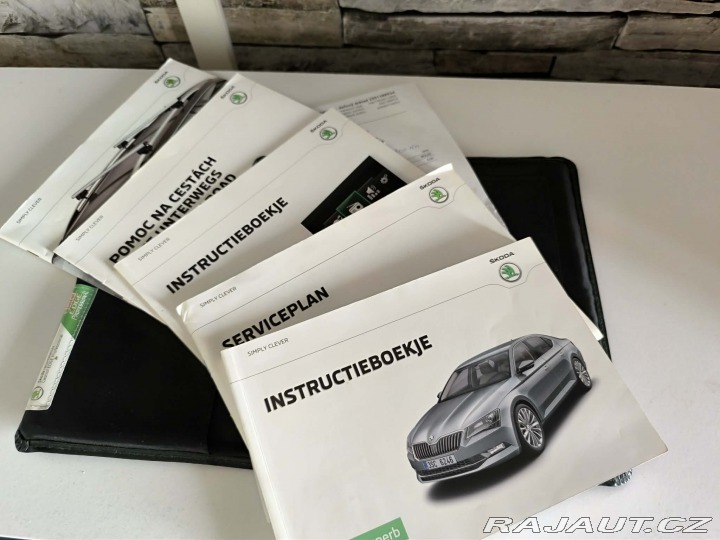 Škoda Superb Combi 2016