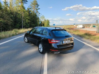 Škoda Superb Combi 2016