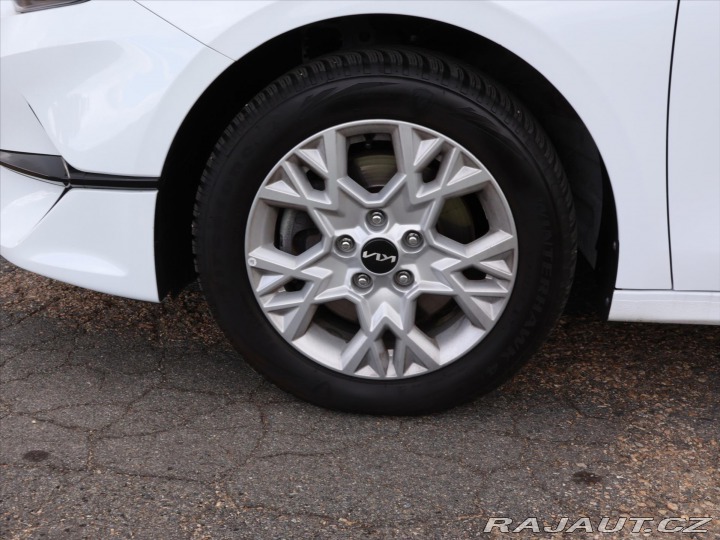 Kia Ceed 1,5 T-GDI 117kW DCT TOP D 2024