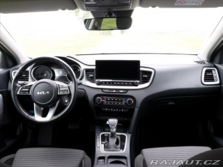 Kia Ceed 1,5 T-GDI 117kW DCT TOP D 2024