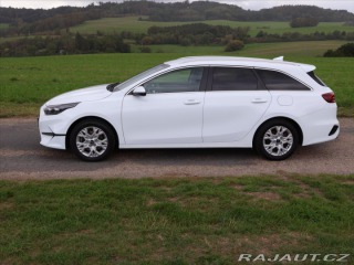 Kia Ceed 1,5 T-GDI 117kW DCT TOP D 2024