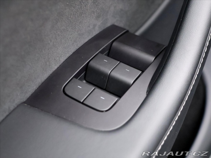 Tesla Model Y LR AWD sOH 92% 1.Maj DPH 2023