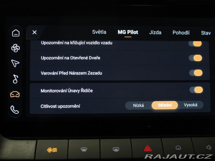 MG ZS 1,5 i 85kW Elegance 18tkm 2025