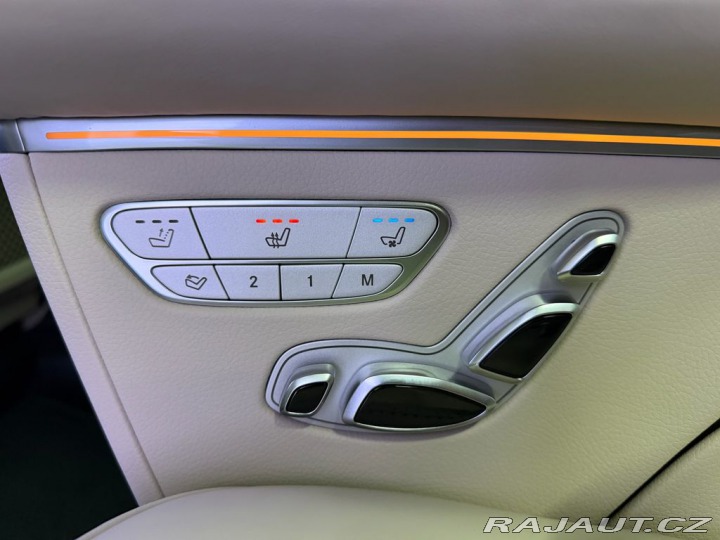 Mercedes-Benz V 300d 4M AMG LONG EXCLUSIV 2025