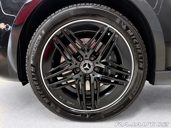 Mercedes-Benz V 300d 4M AMG LONG EXCLUSIV 2025