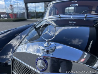 Mercedes-Benz Ostatní modely 220 S PONTON CABRIOLET 1957