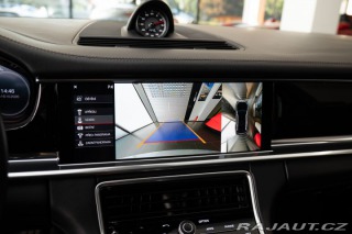 Porsche Panamera  2018