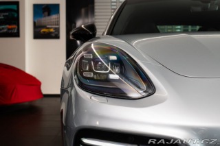 Porsche Panamera  2018