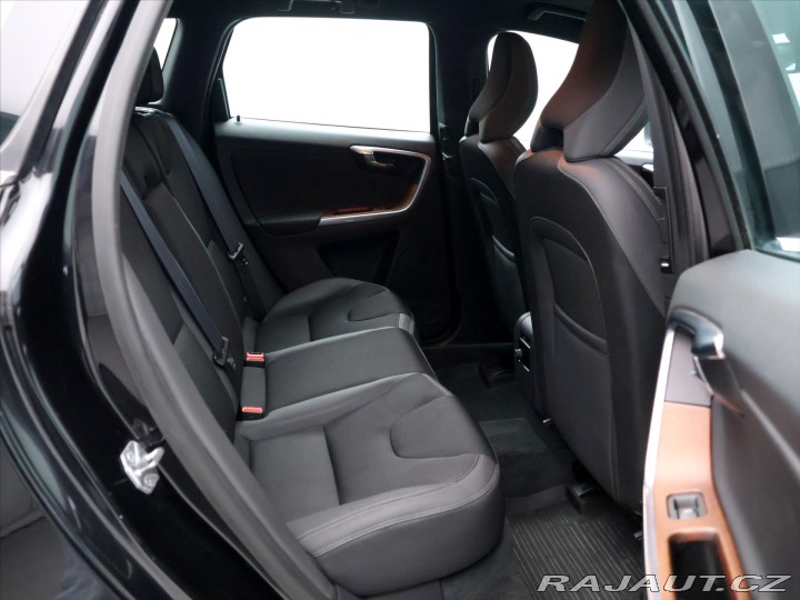 Volvo XC60 2,0 D4 120kW Momentum AUT 2014