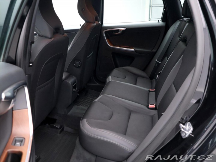 Volvo XC60 2,0 D4 120kW Momentum AUT 2014