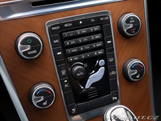 Volvo XC60 2,0 D4 120kW Momentum AUT 2014