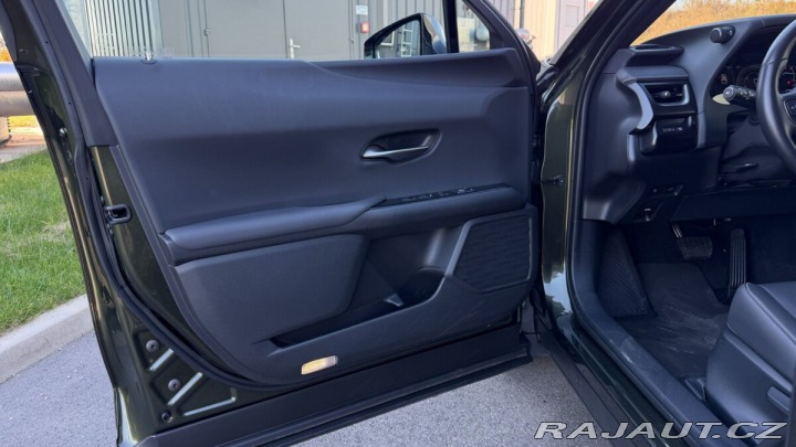 Lexus Ostatní modely UX 250h 250H 2,0 HEV F SPORT DESI 2023