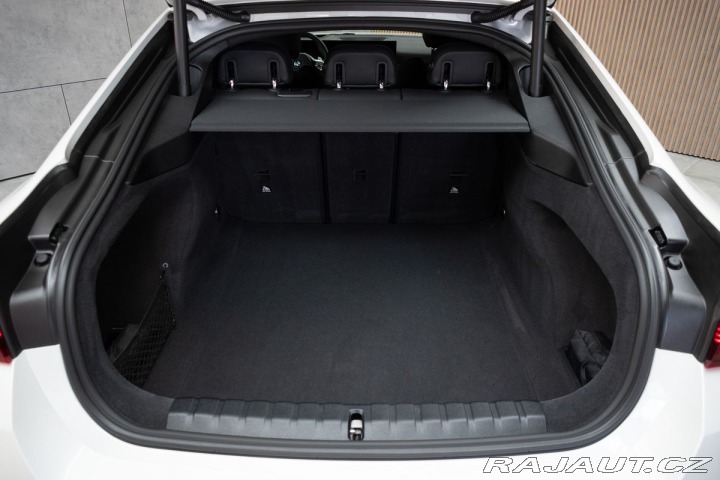 BMW 4 420d xD ///M*ZÁRUKA*N.TOP 2025