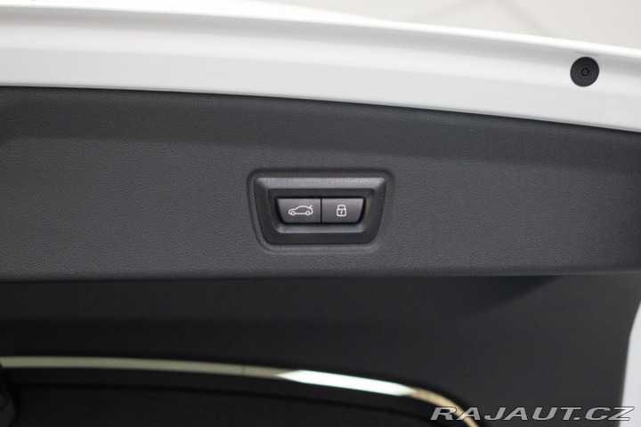 BMW 4 420d xD ///M*ZÁRUKA*N.TOP 2025
