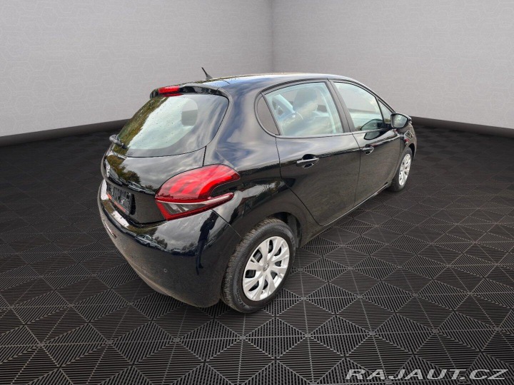 Peugeot 208 1,2 61kw 2017