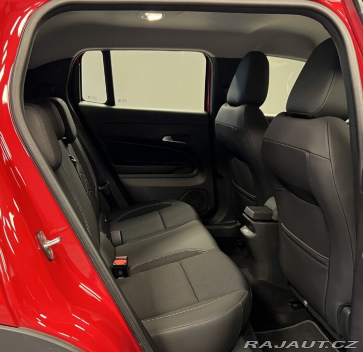 Jeep Avenger 1,2 Turbo Altitude Winter 2025