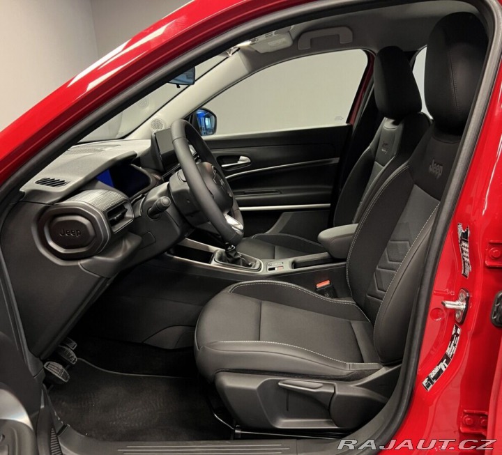 Jeep Avenger 1,2 Turbo Altitude Winter 2025
