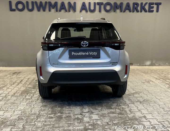 Toyota Yaris 1,8 Hybrid AT AWD Comfort 2024