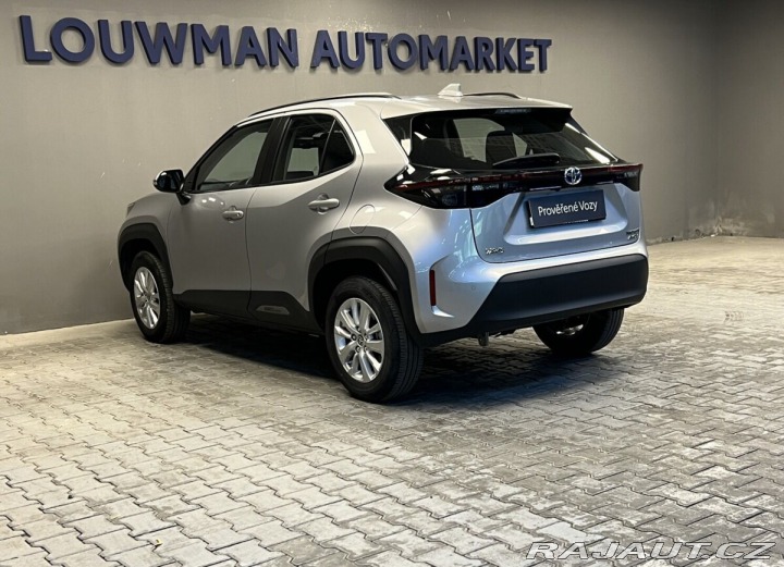 Toyota Yaris 1,8 Hybrid AT AWD Comfort 2024