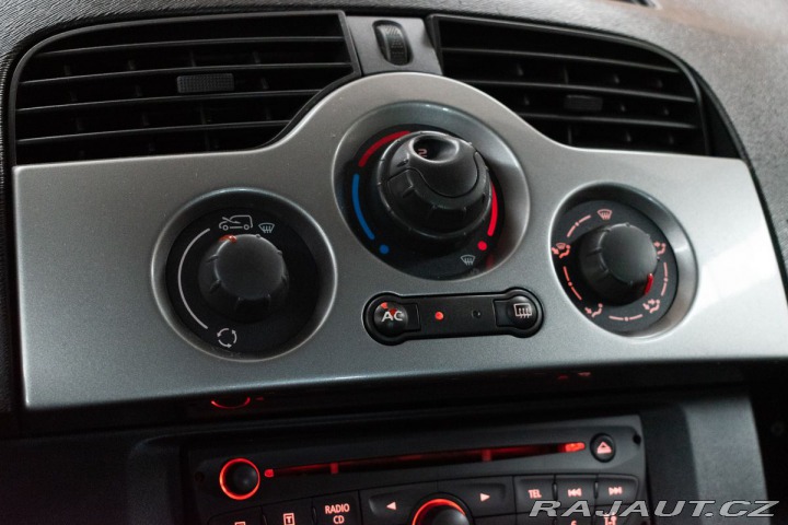 Renault Kangoo 1.6i Authentique*TAŽNÉ*KL 2012