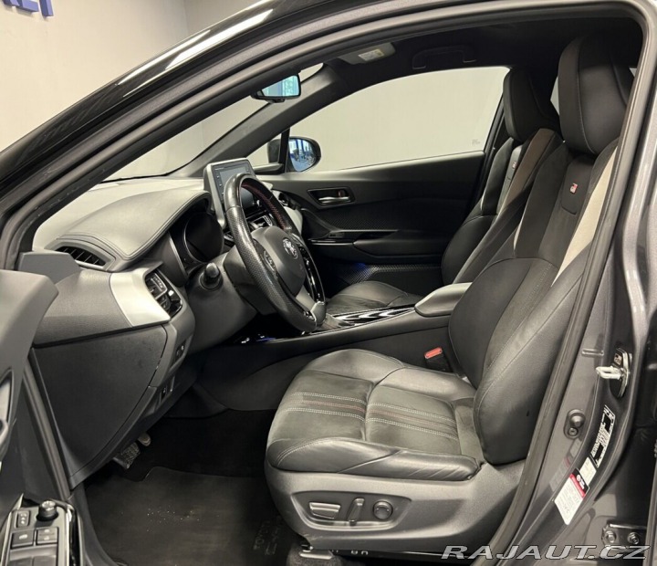 Toyota C-HR 2,0 HYBRID AT GR SPORT 2021