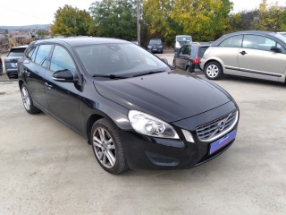 Volvo V60 D3 2.0D MANUÁL,NAVI,AC
