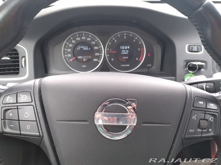 Volvo V60 D3 2.0D MANUÁL,NAVI,AC 2012