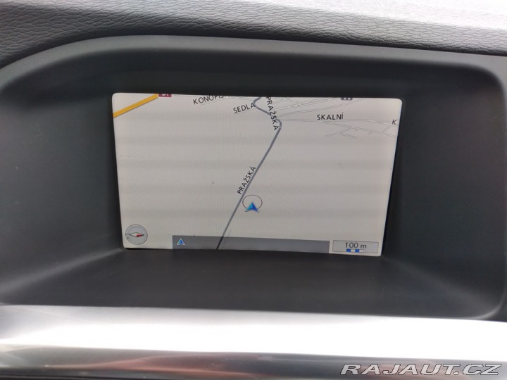 Volvo V60 D3 2.0D MANUÁL,NAVI,AC 2012