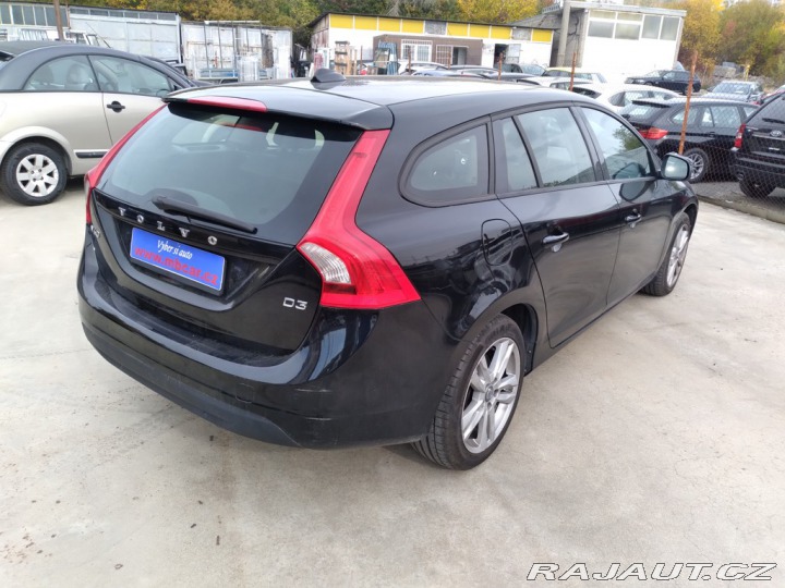 Volvo V60 D3 2.0D MANUÁL,NAVI,AC 2012